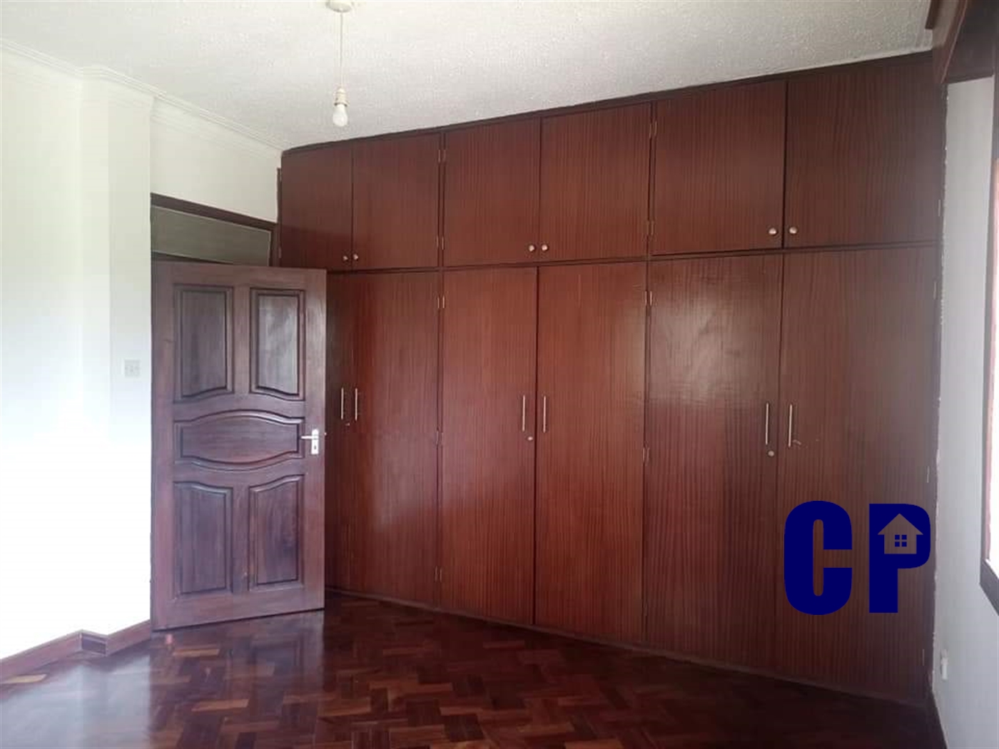 Storeyed house for rent in Bugoloobi Kampala