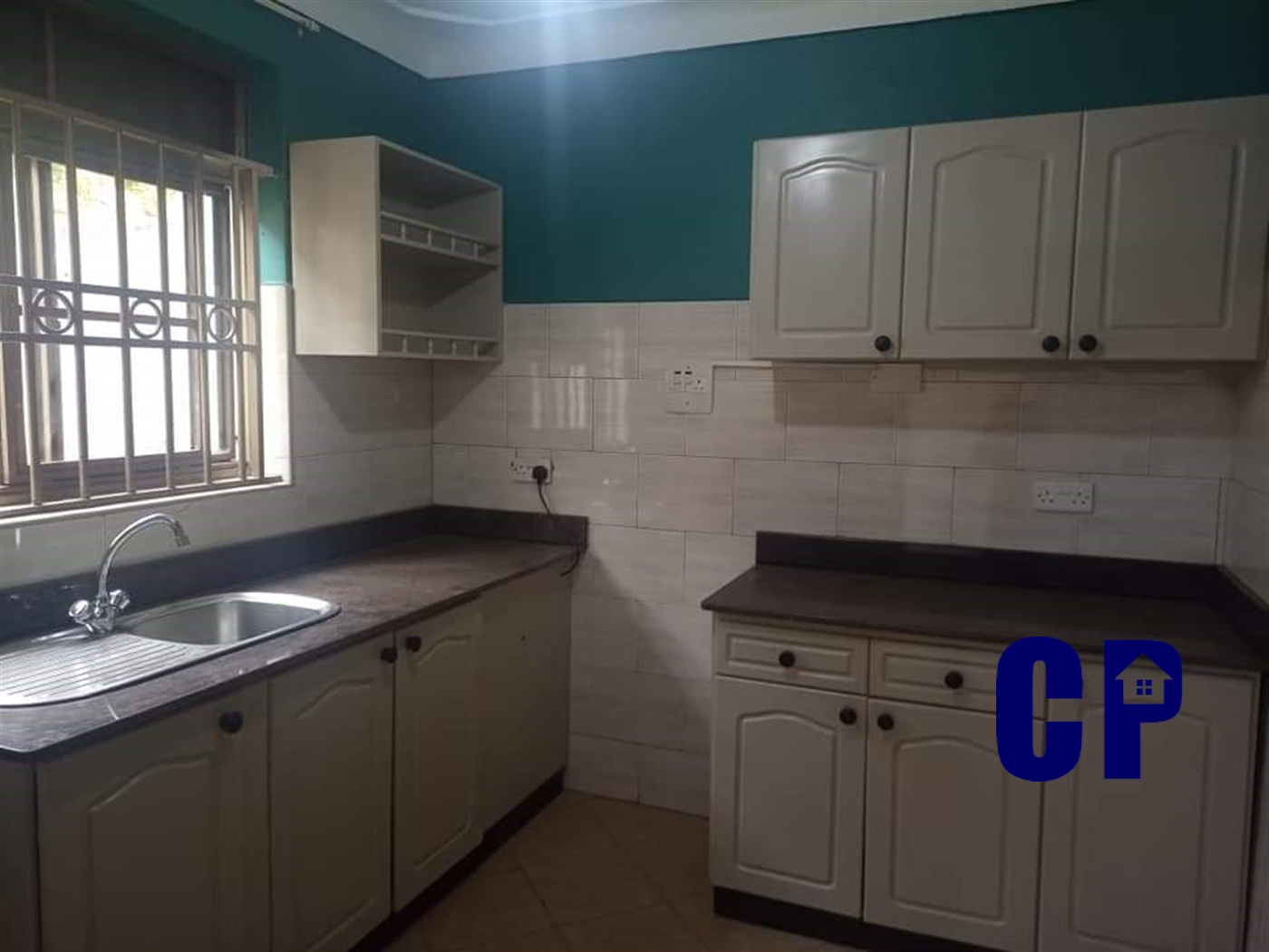 Town House for rent in Mbuya Kampala