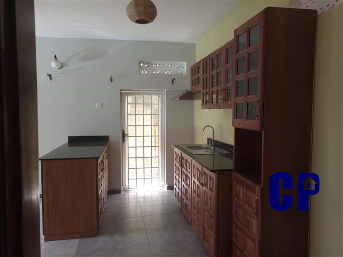 Semi Detached for rent in Kitintale Kampala