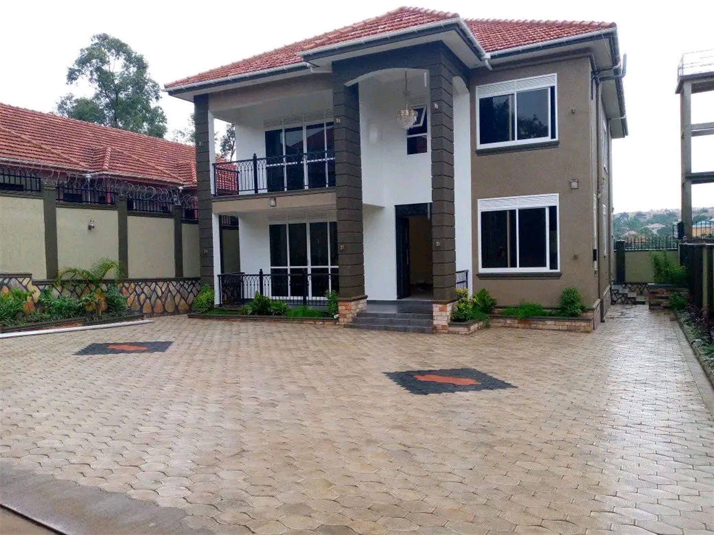 Villa for sale in Najjera Wakiso