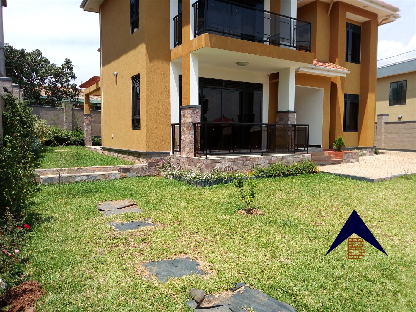 Mansion for sale in Bbunga Kampala