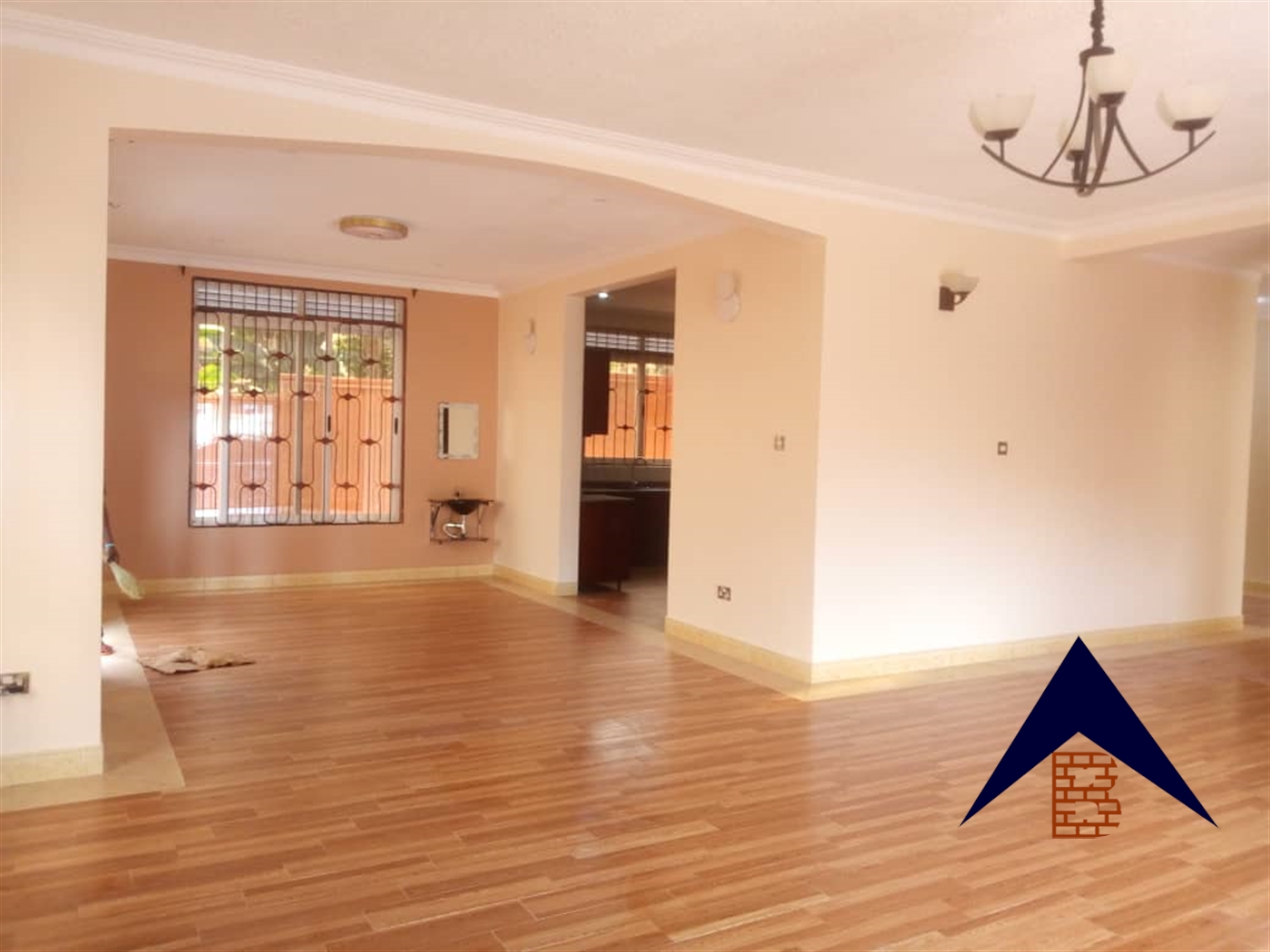 Mansion for sale in Munyonyo Kampala