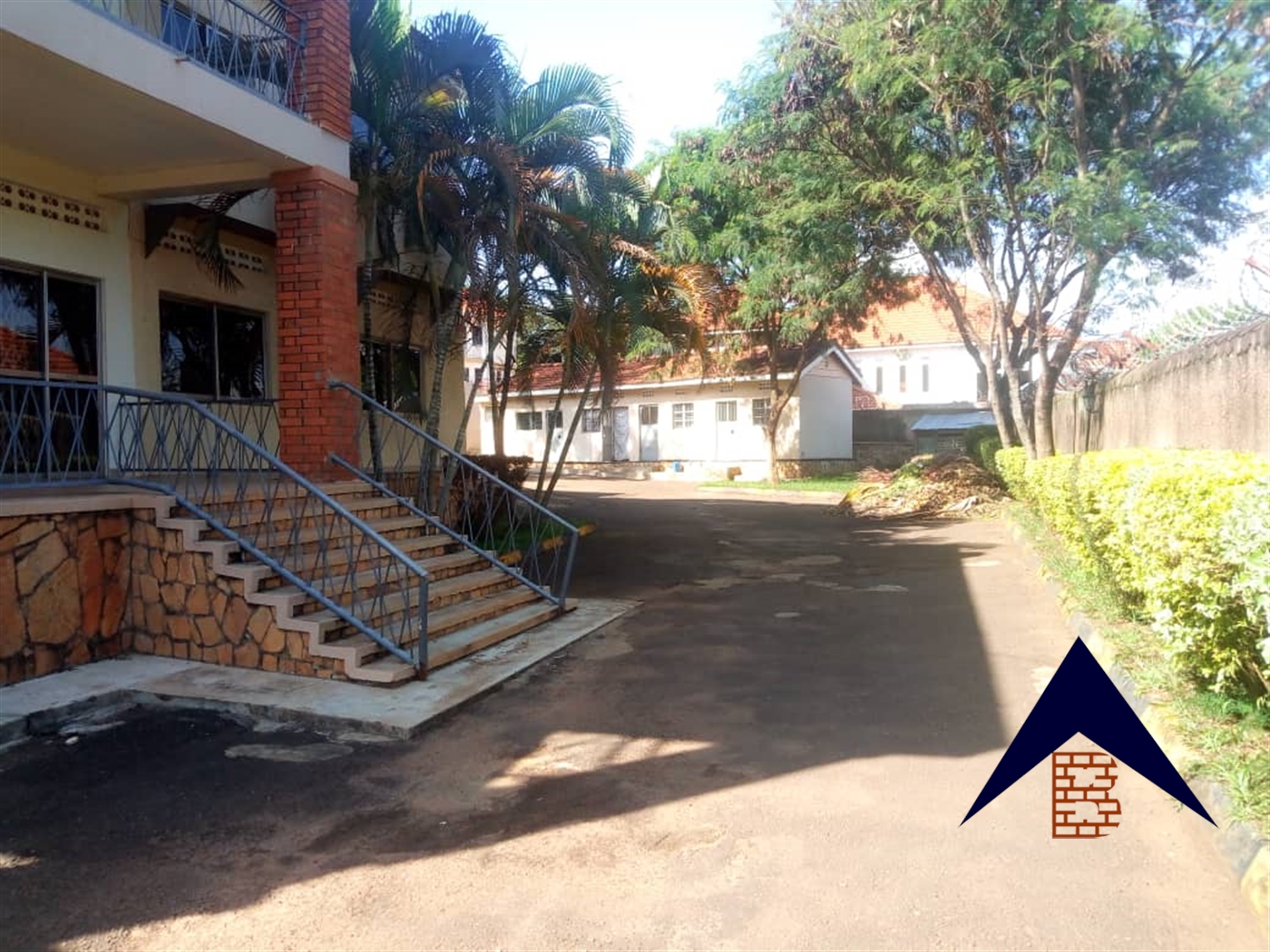 Villa for rent in Muyenga Kampala