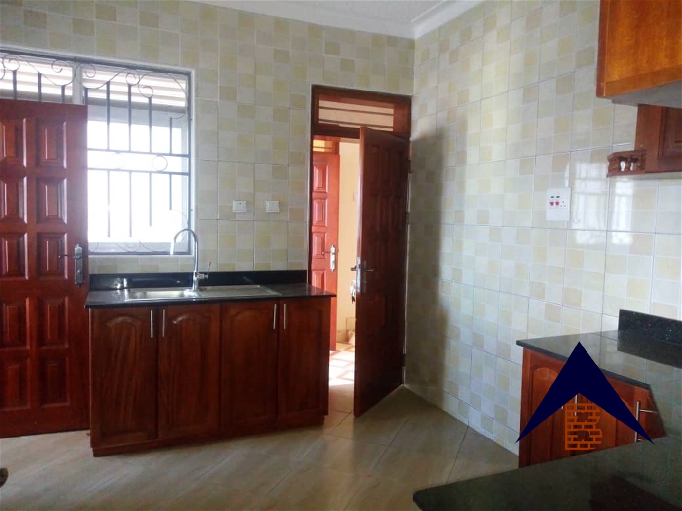 Storeyed house for rent in Muyenga Kampala