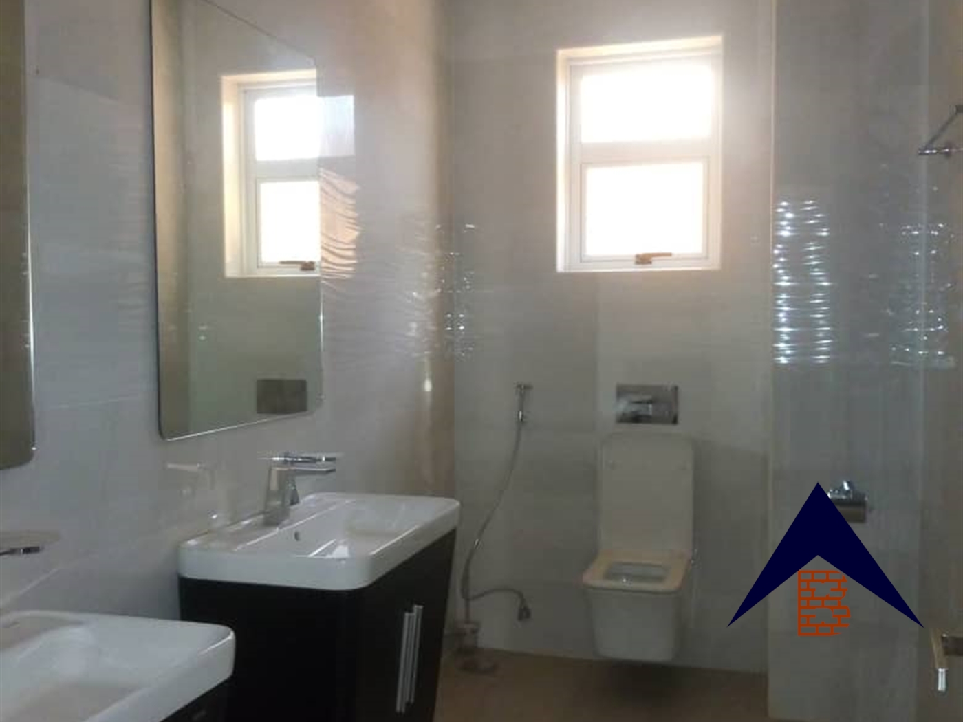 Town House for sale in Munyonyo Kampala