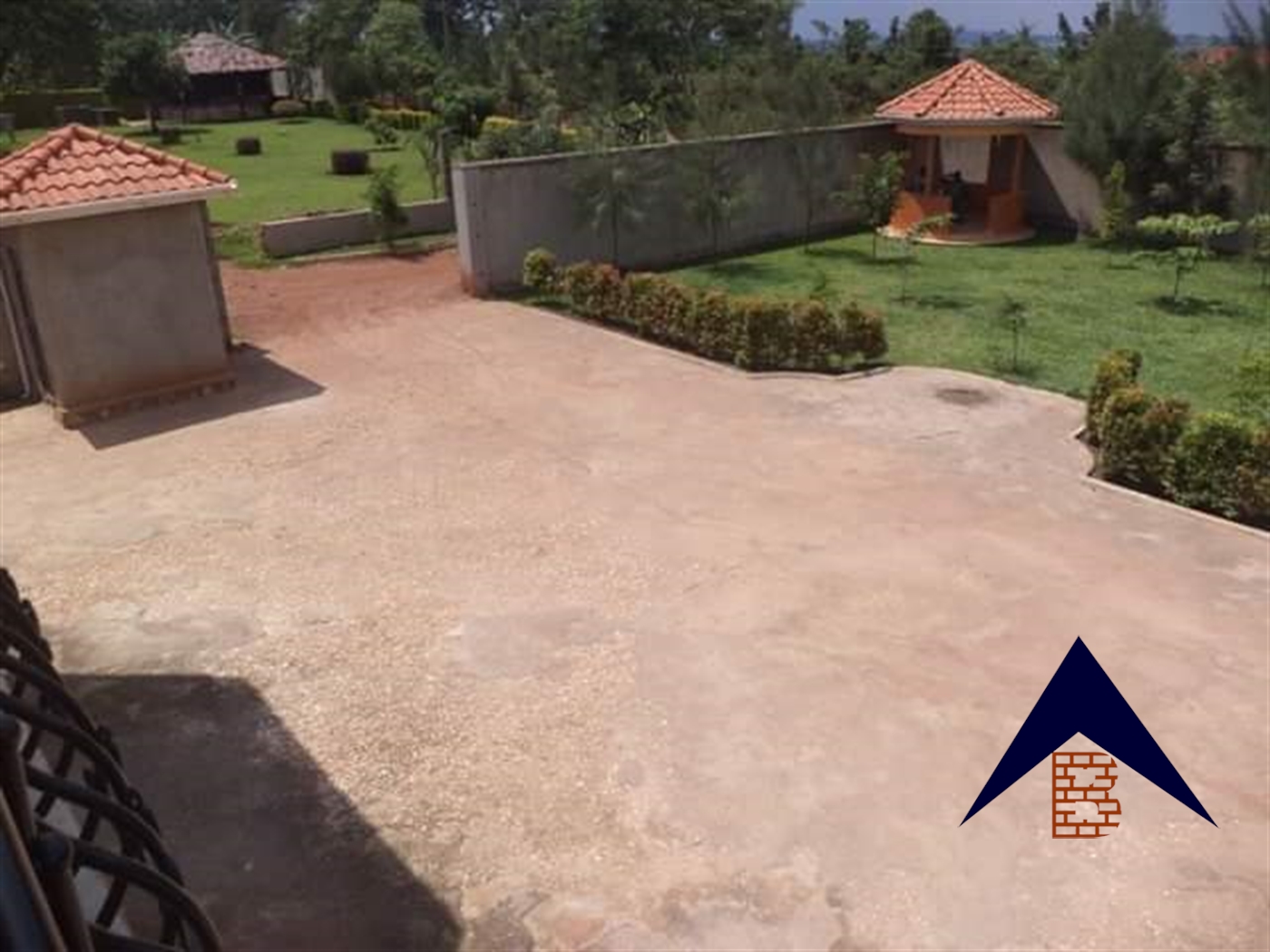 Mansion for sale in Gayaza Kampala