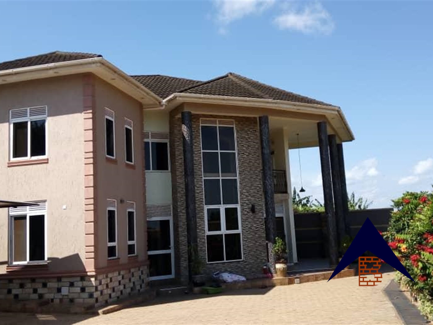 Mansion for sale in Kisaasi Kampala