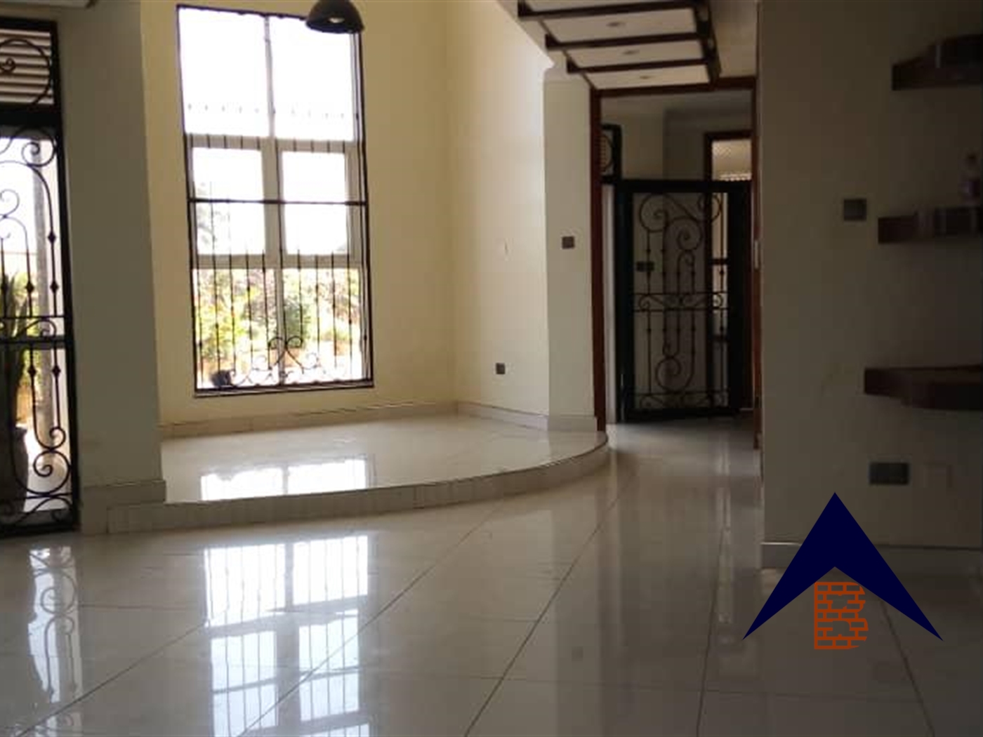 Mansion for sale in Kisaasi Kampala