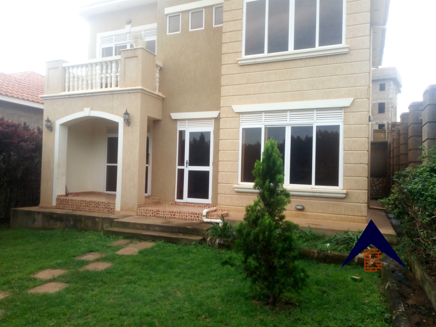 Mansion for sale in Munyonyo Kampala