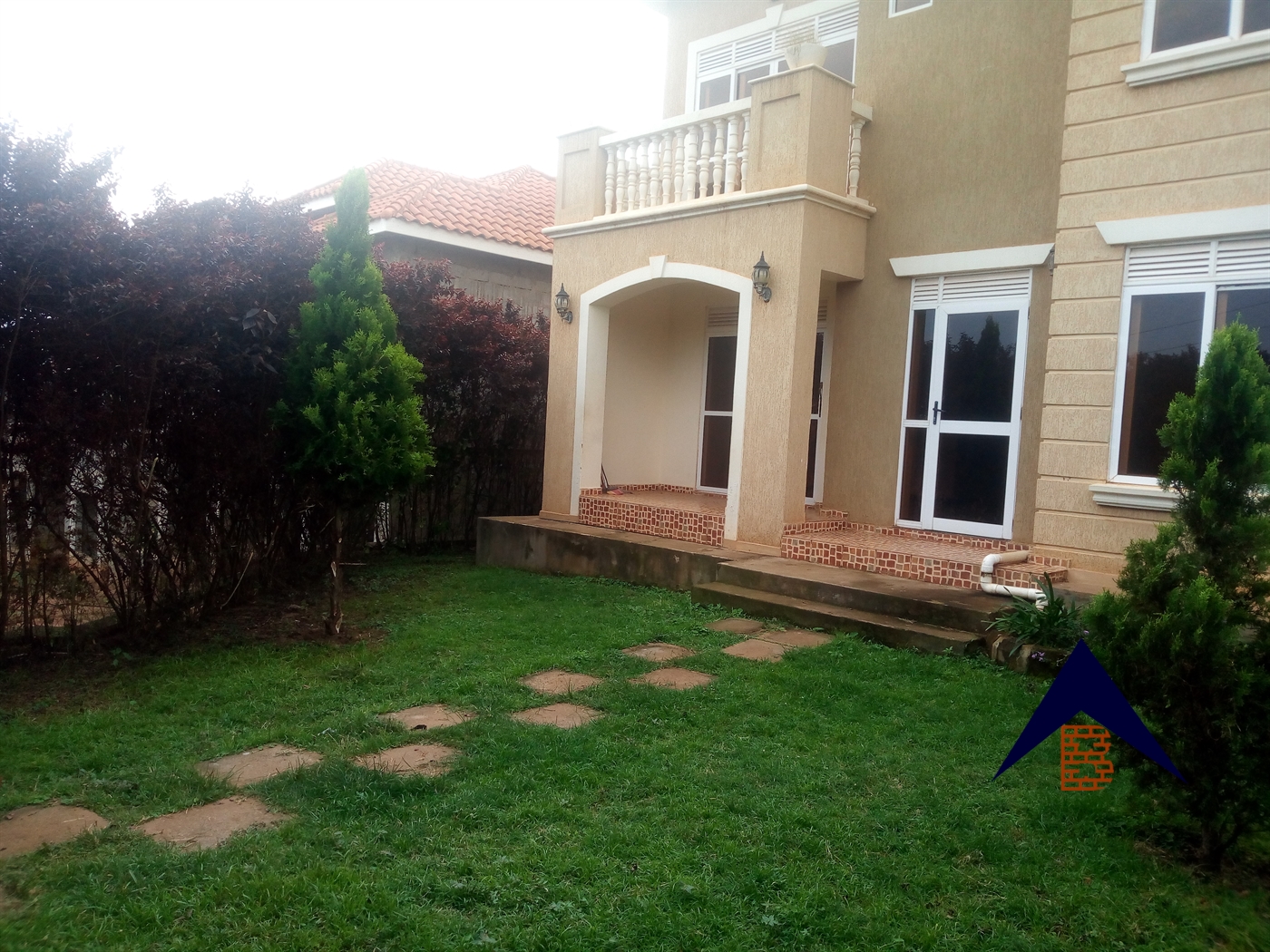 Mansion for sale in Munyonyo Kampala