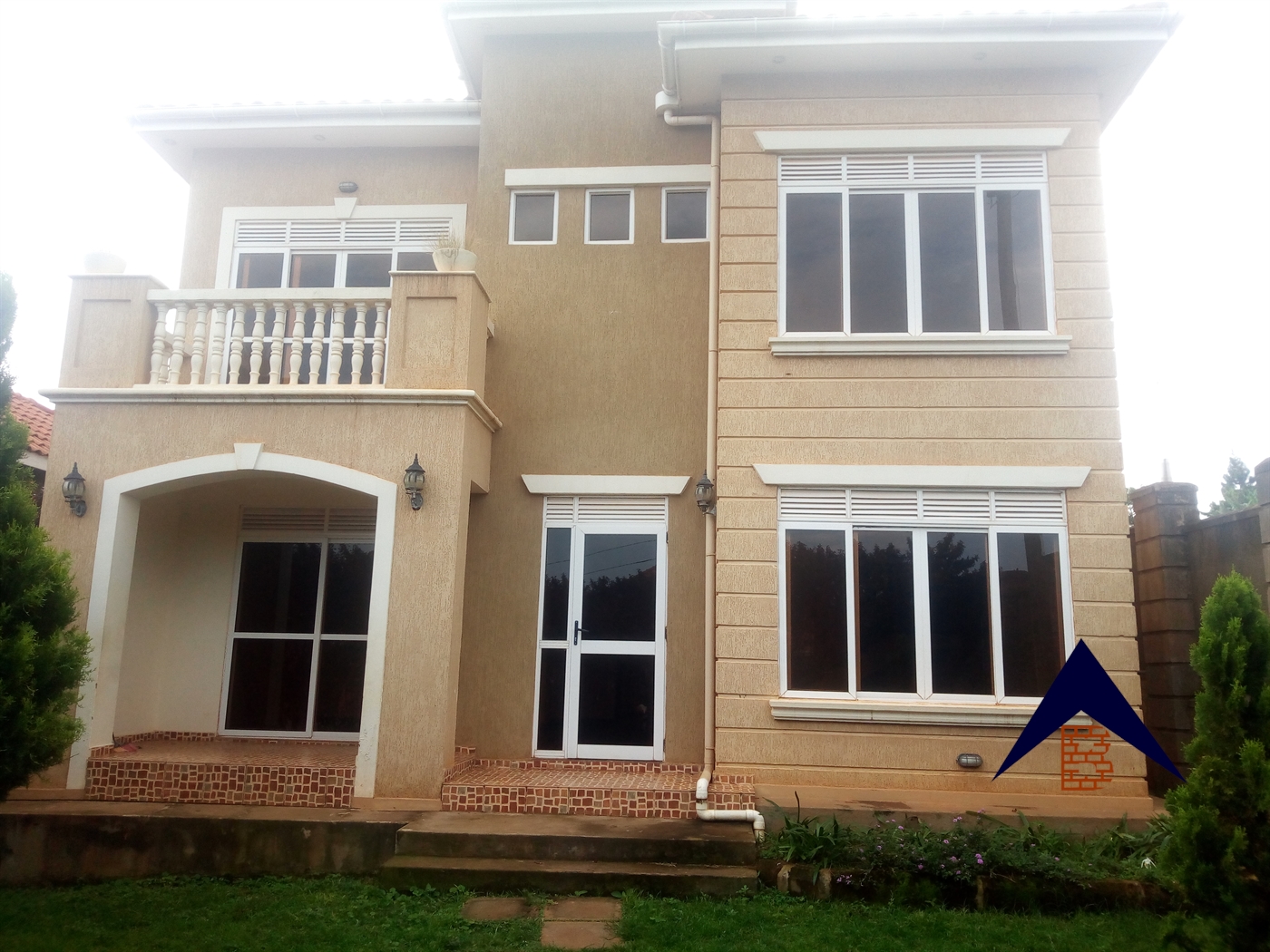 Mansion for sale in Munyonyo Kampala