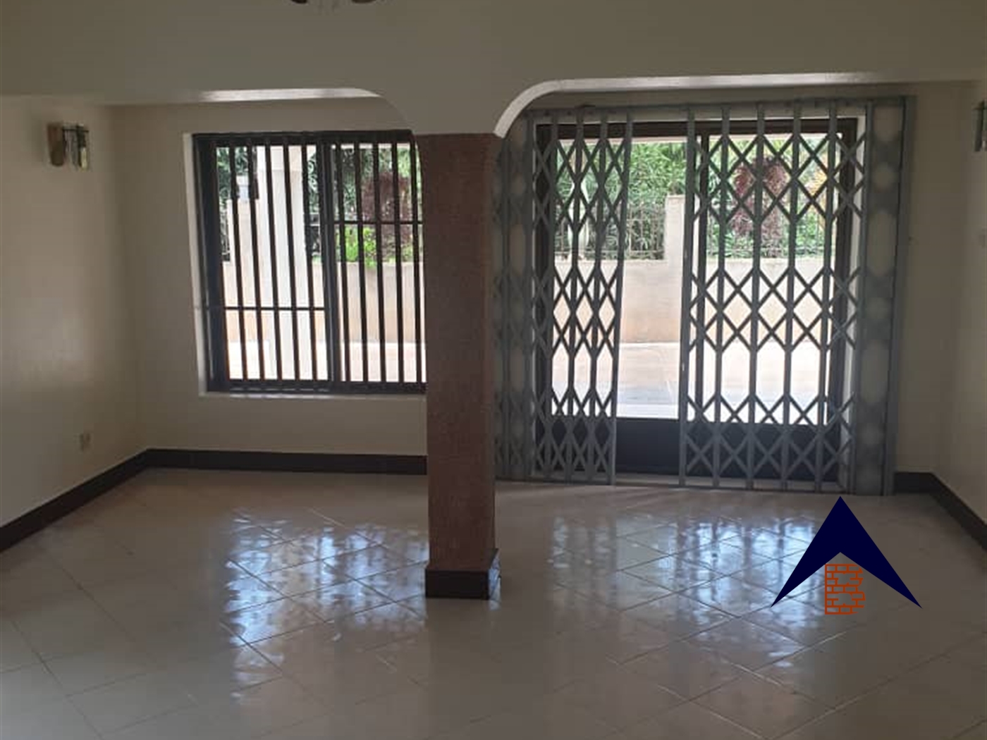 Bungalow for rent in Bukoto Kampala