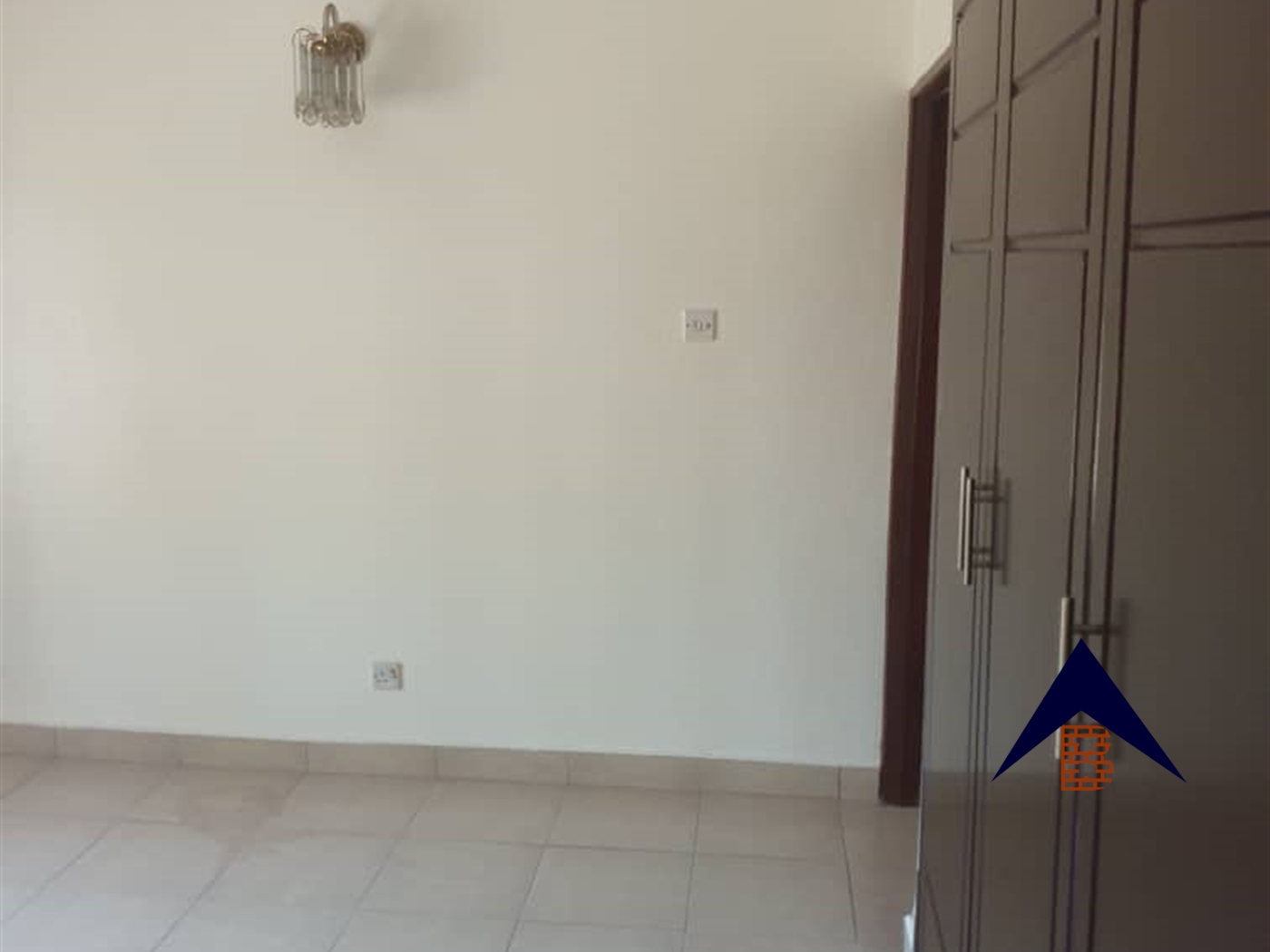 Bungalow for rent in Bukoto Kampala