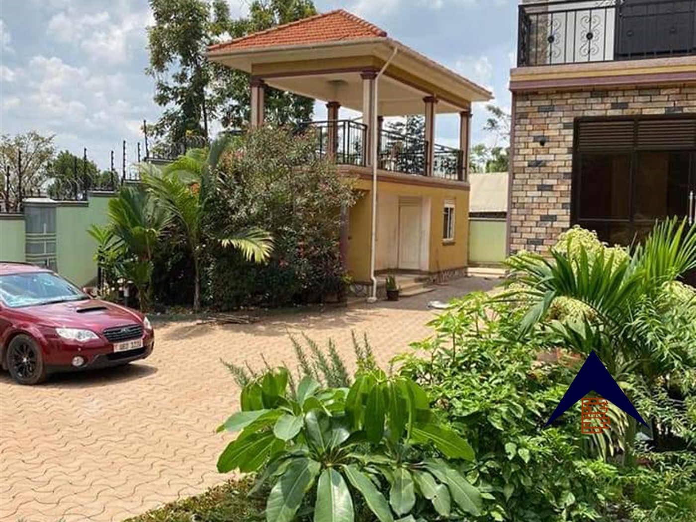 Mansion for sale in Gayaza Wakiso