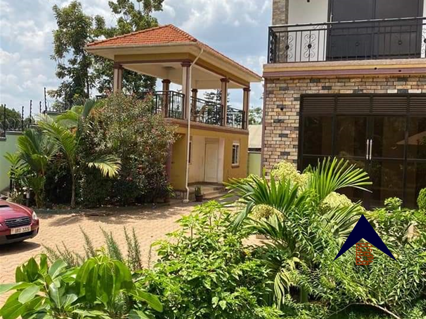 Mansion for sale in Gayaza Wakiso