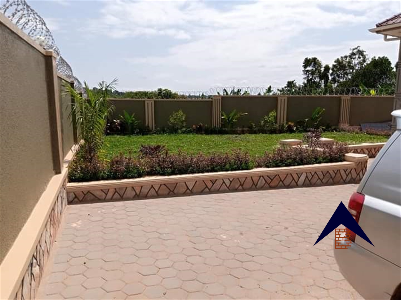 Bungalow for sale in Gayaza Wakiso