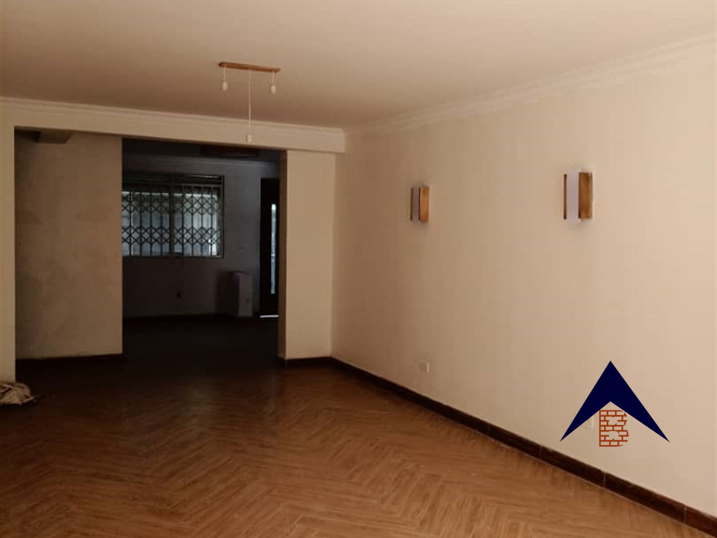 Apartment for sale in Kiwaatule Kampala