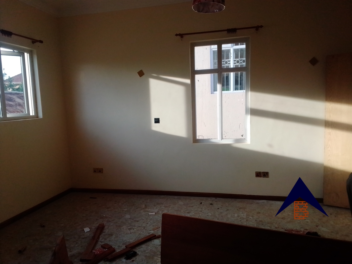 Storeyed house for rent in Muyenga Kampala