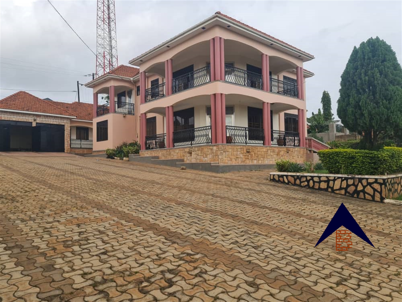 Storeyed house for sale in Lubowa Kampala
