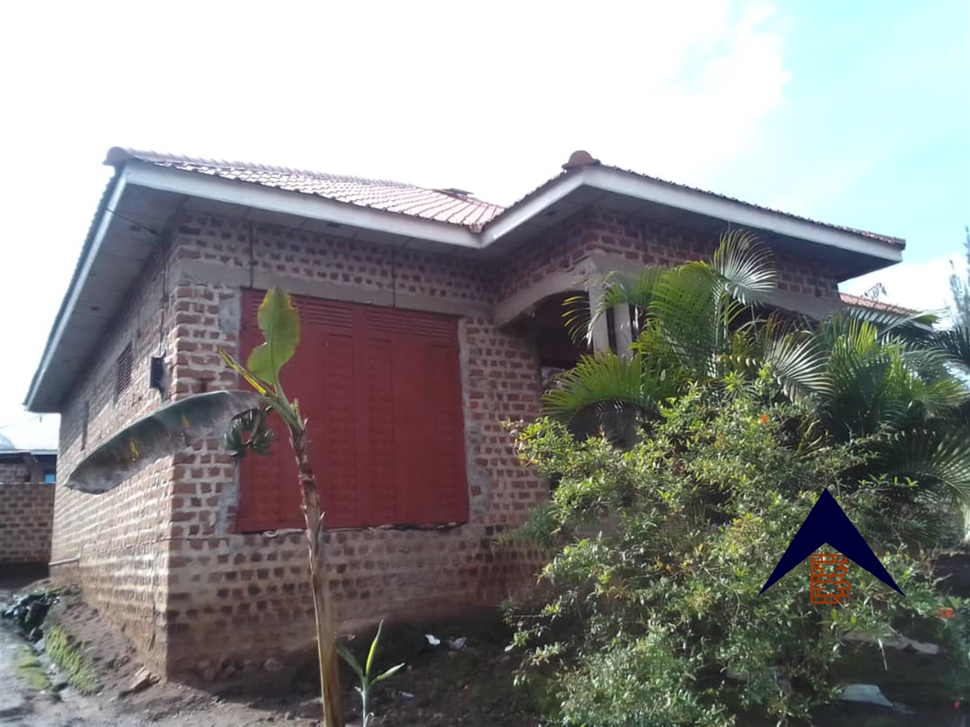Bungalow for sale in Gombe Wakiso