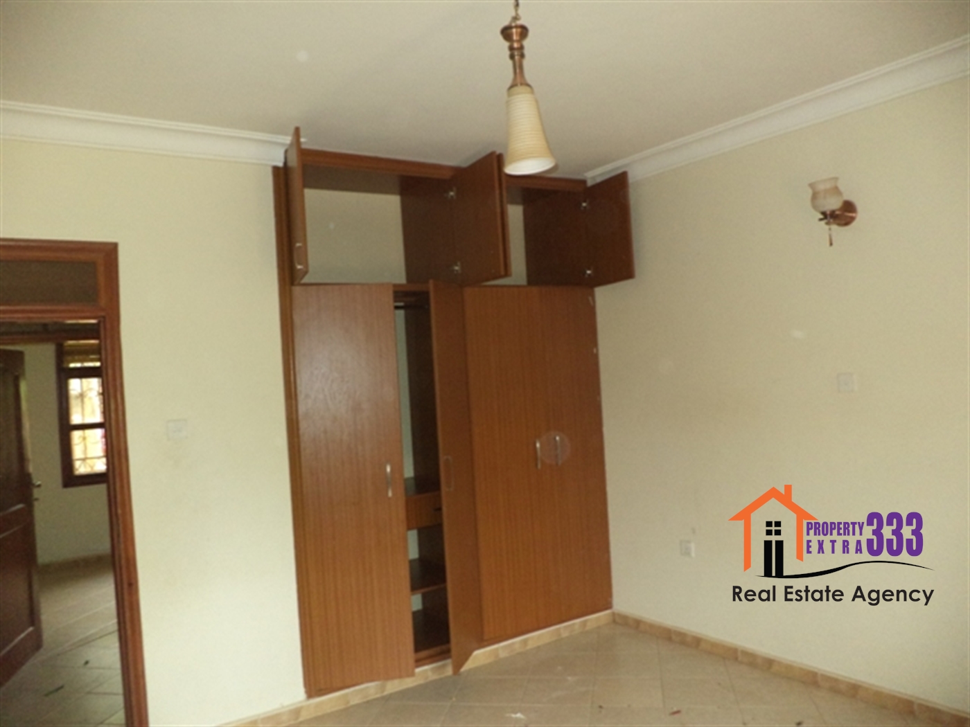 Semi Detached for rent in Najjera Kampala