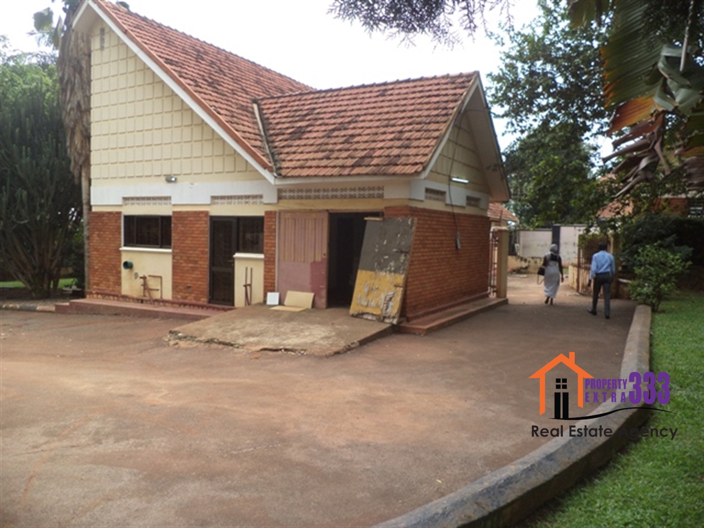 Bungalow for rent in Mbuya Kampala