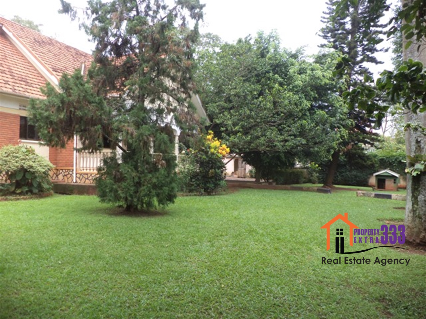 Bungalow for rent in Mbuya Kampala