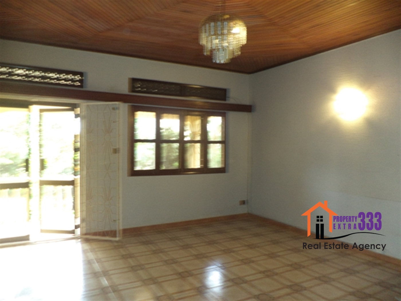 Bungalow for rent in Mbuya Kampala