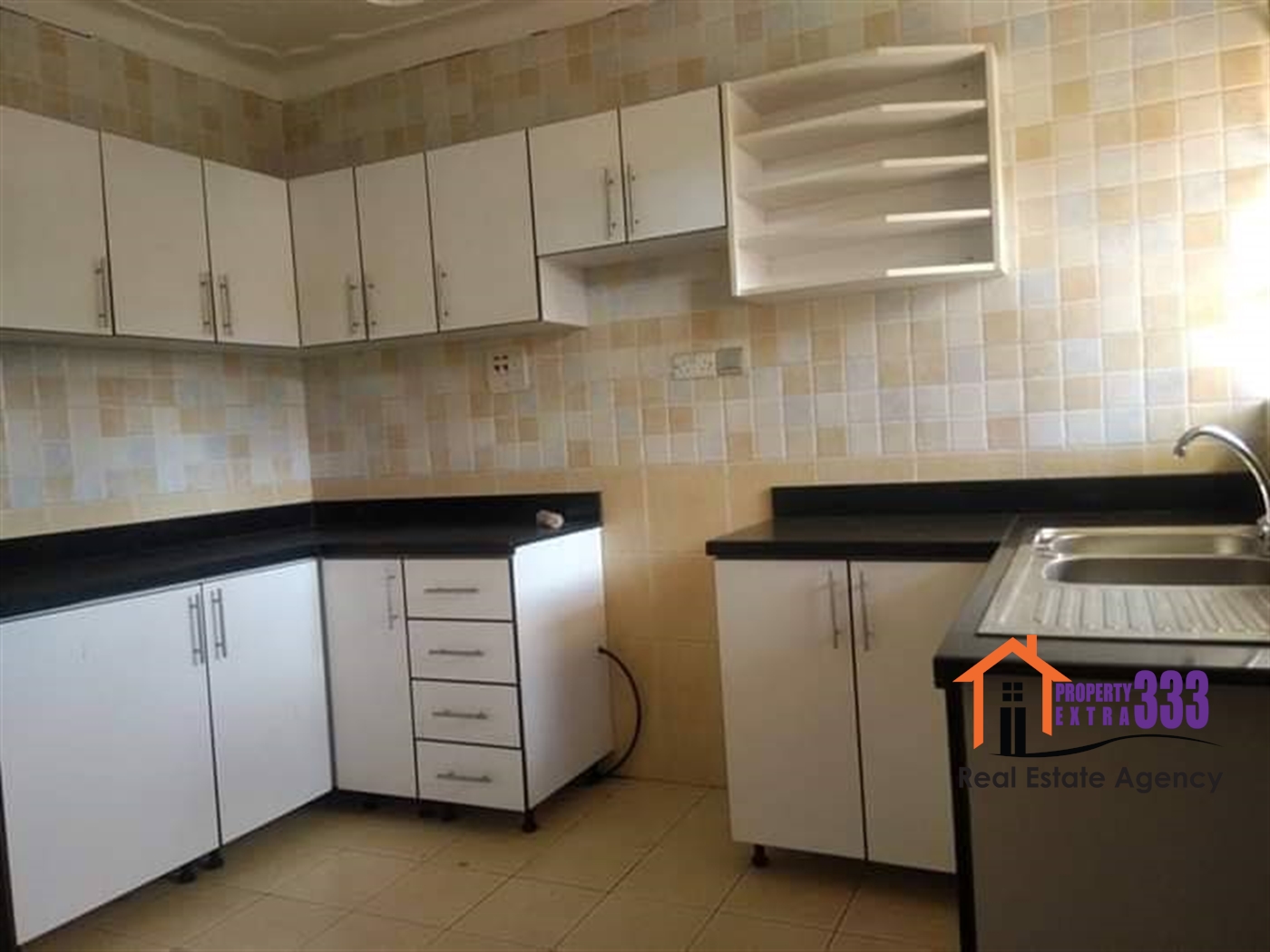 Apartment for rent in Kiwaatule Kampala