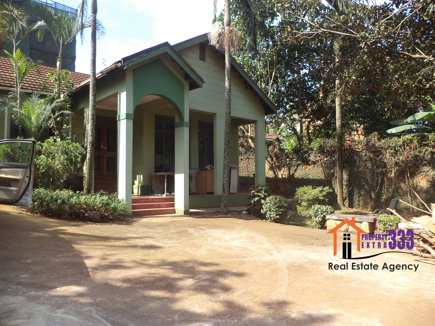 Bungalow for rent in Mulago Kampala