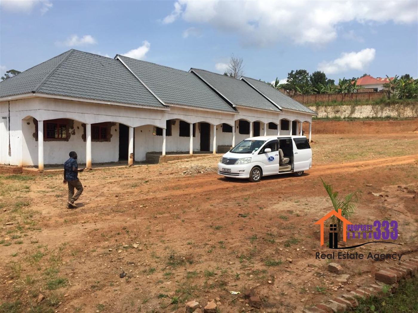 School for sale in Nsangi Wakiso