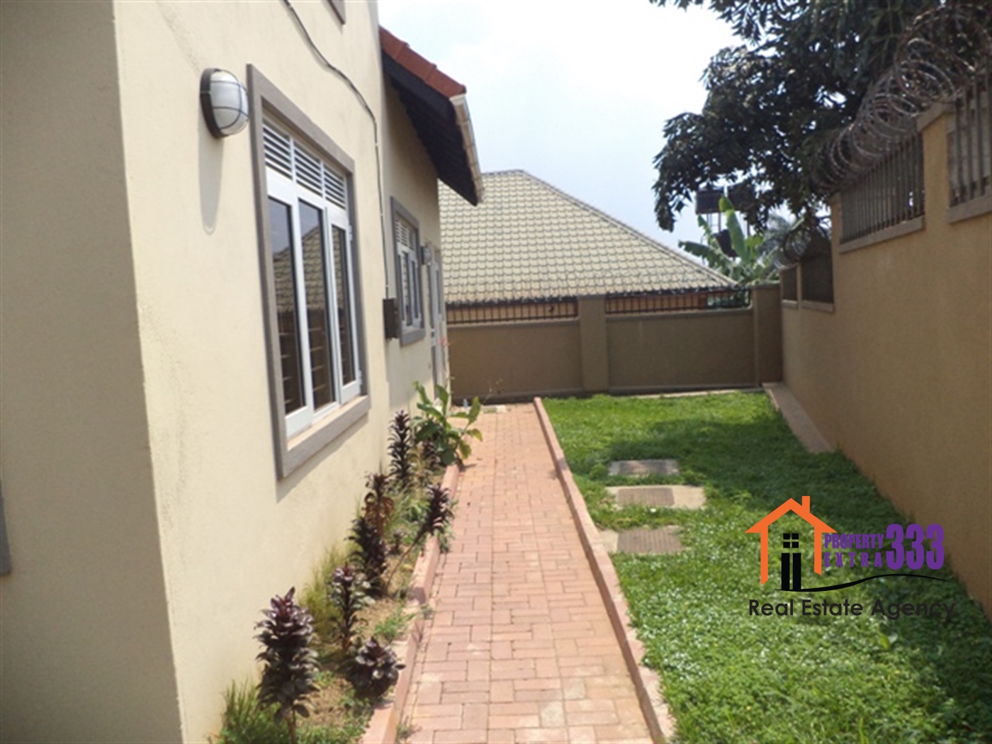 Duplex for rent in Ntinda Kampala