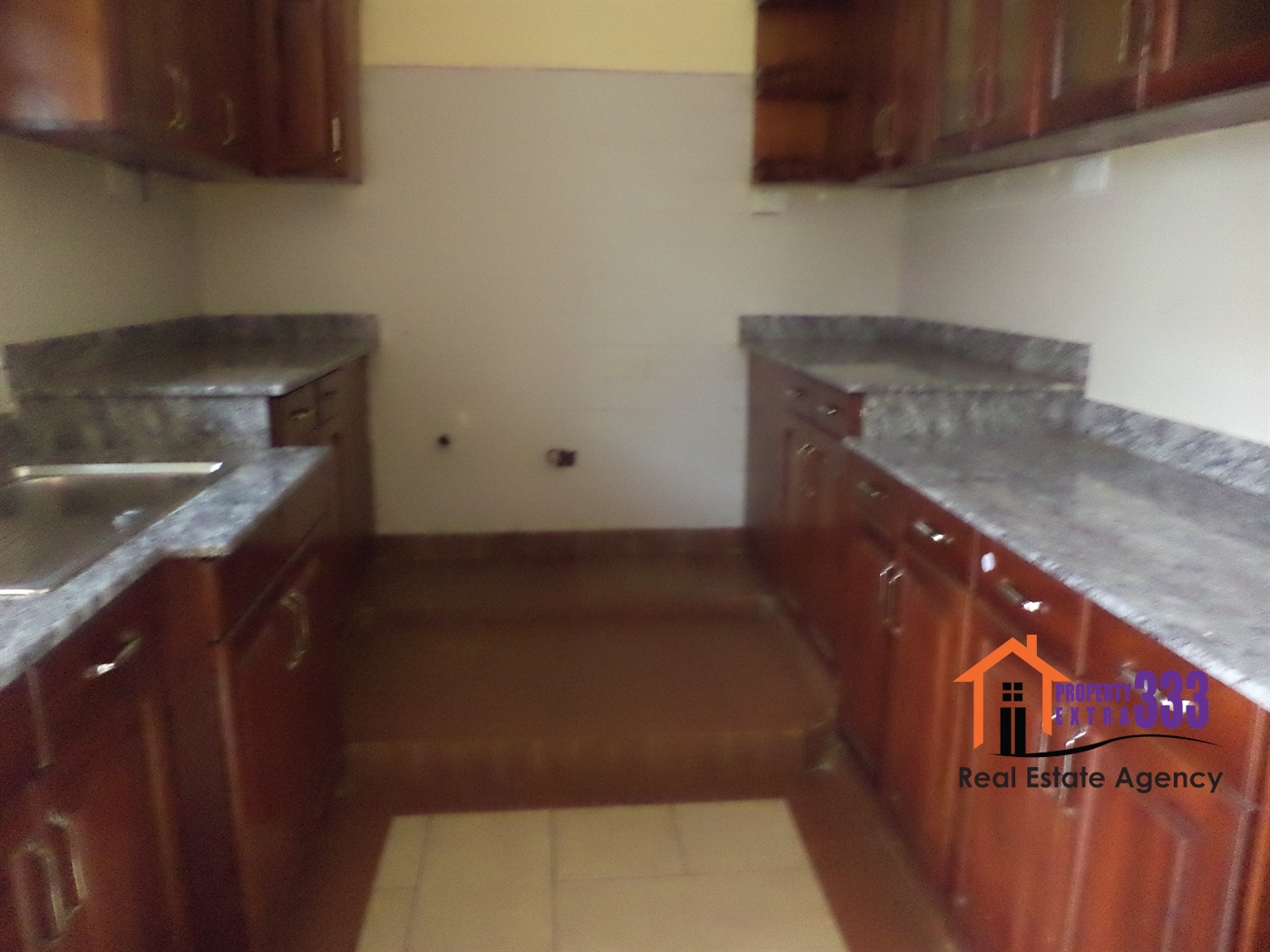 Apartment for rent in Kisaasi Kampala