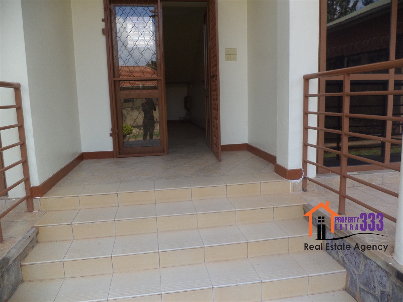 Apartment for rent in Naalya Kampala