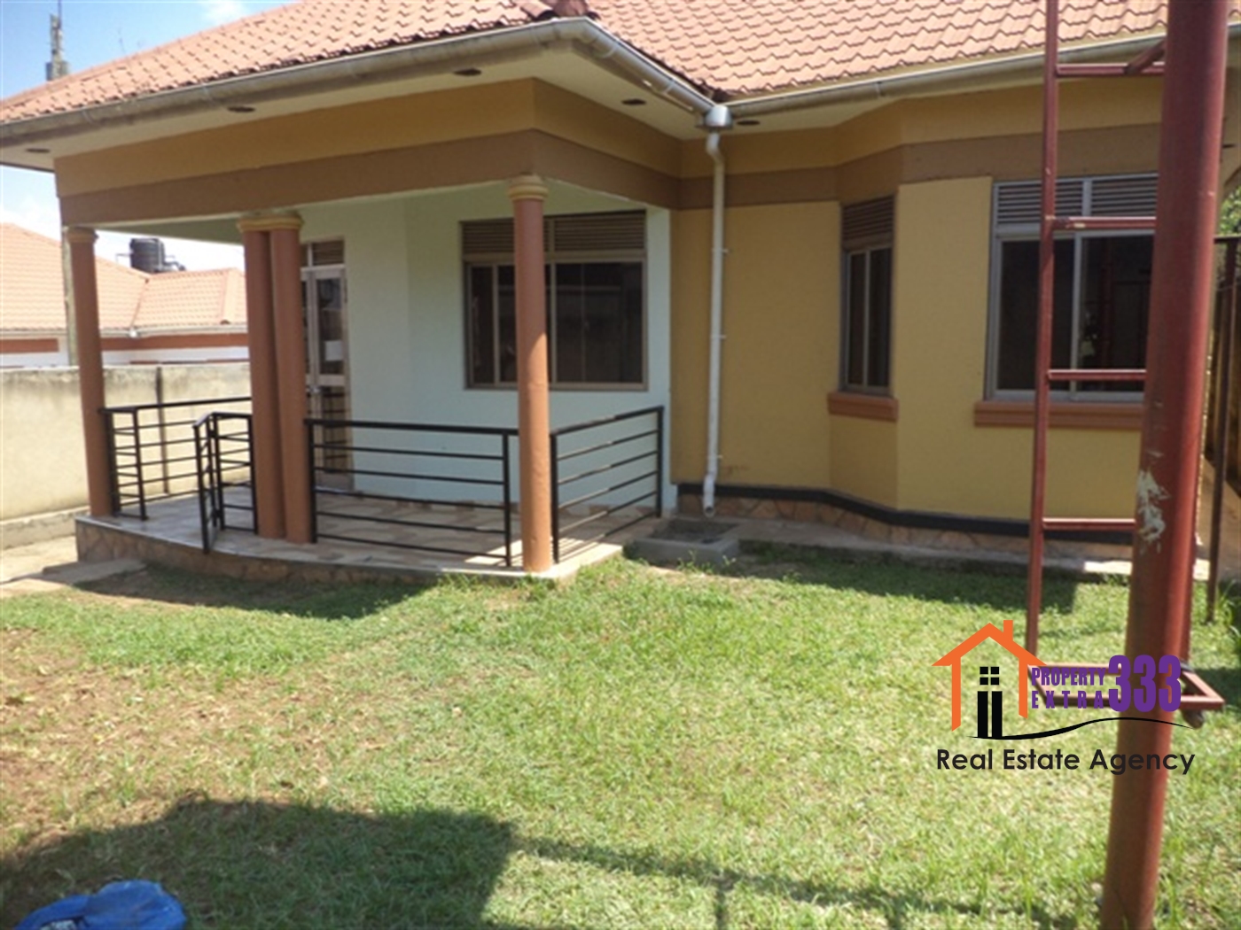 Bungalow for rent in Naalya Kampala