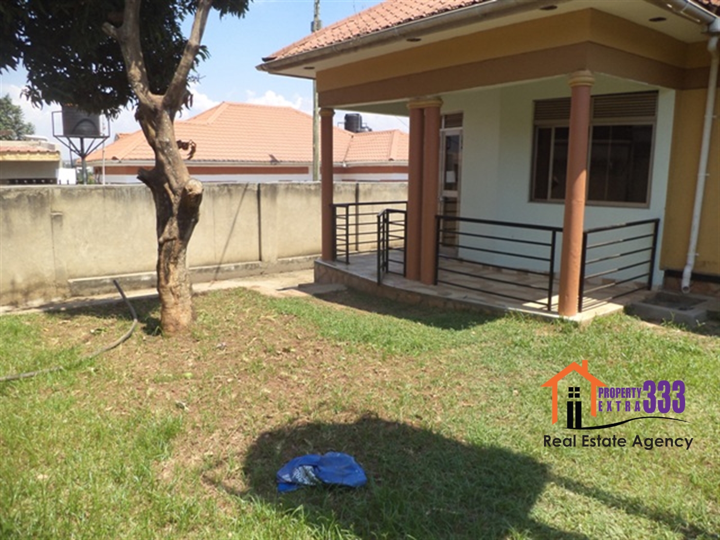 Bungalow for rent in Naalya Kampala