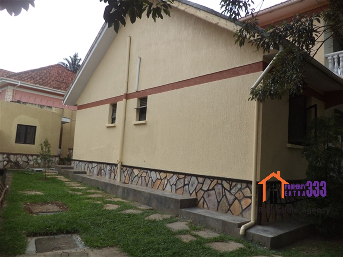 Storeyed house for rent in Muyenga Kampala