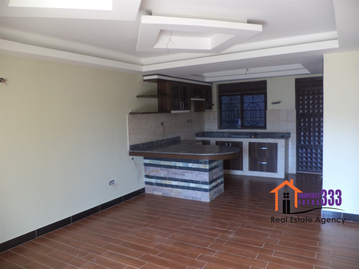 Town House for rent in Kisaasi Kampala