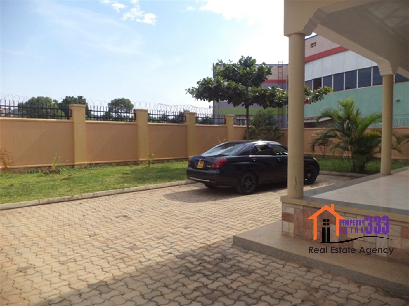 Bungalow for rent in Kisaasi Kampala