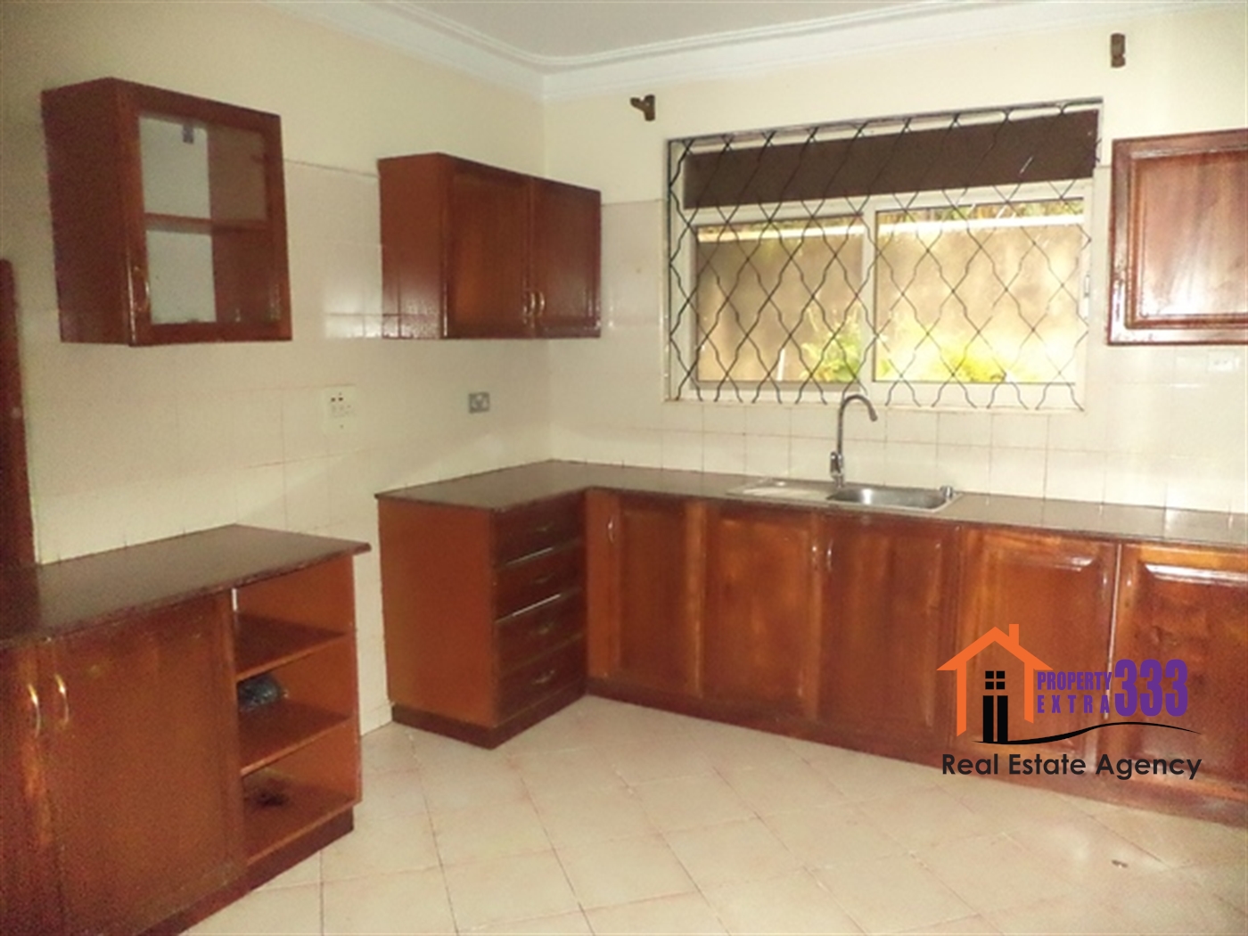 Bungalow for rent in Najjera Kampala