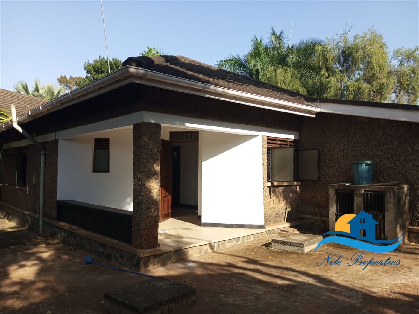 Bungalow for rent in Walukuba Jinja