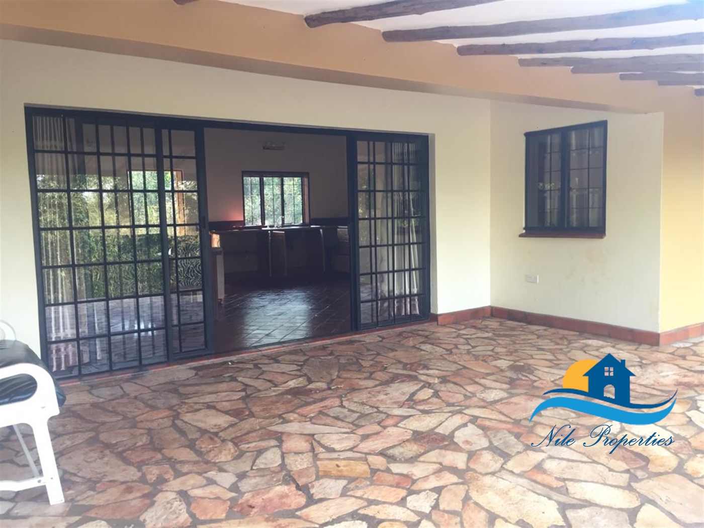 Cottage for rent in Kikubamutwe Jinja