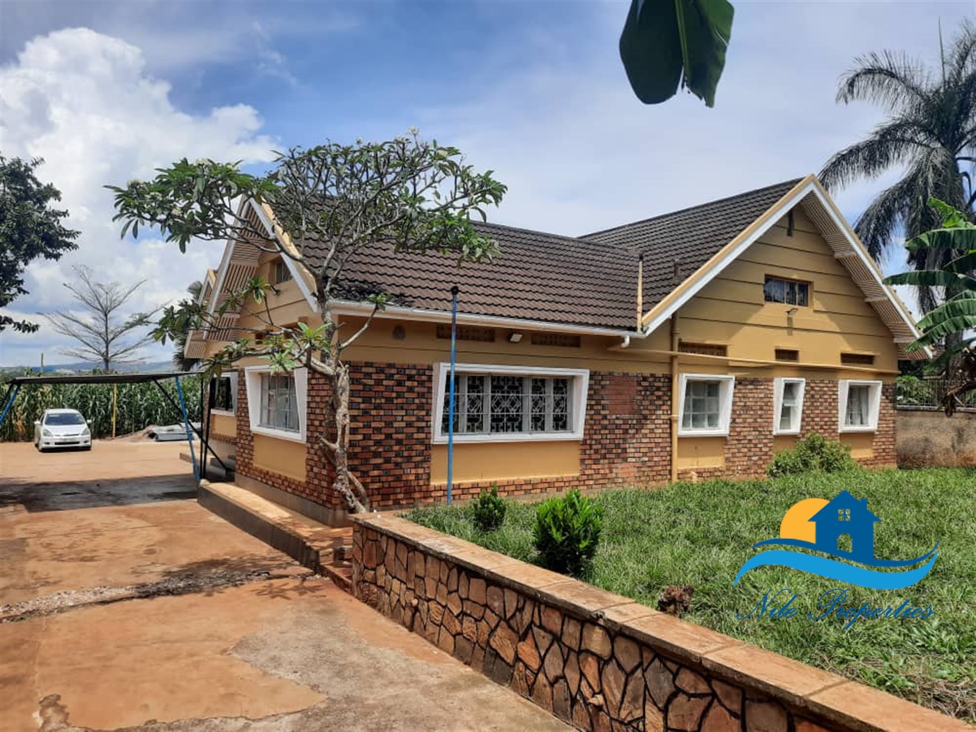 Bungalow for rent in Kiira Jinja