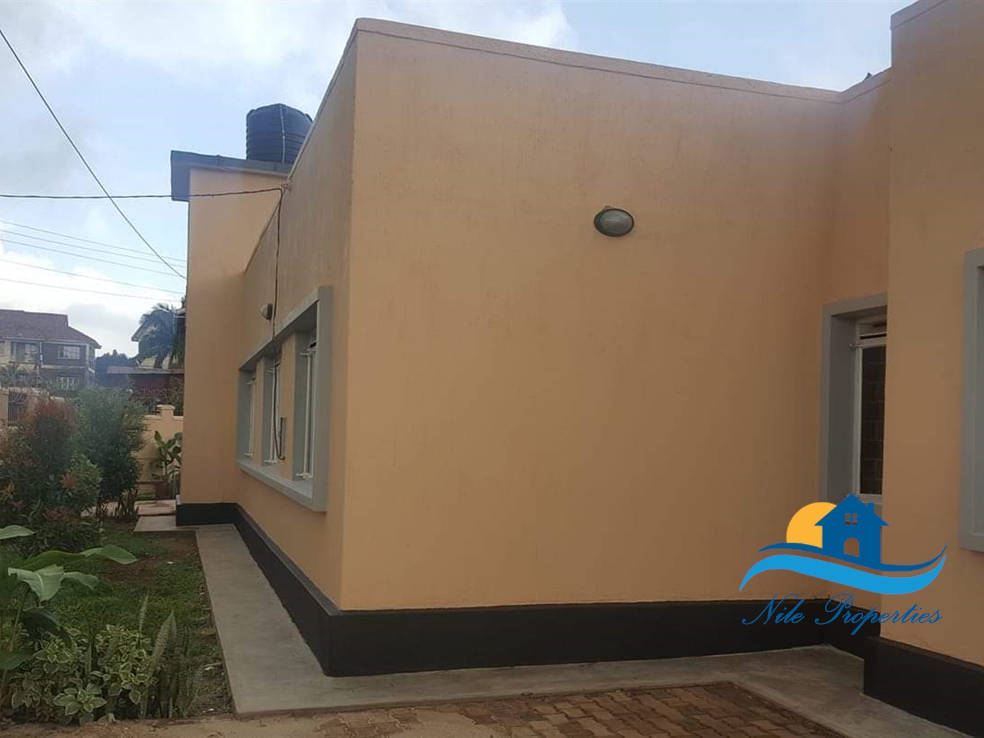 Bungalow for rent in Rippon Jinja