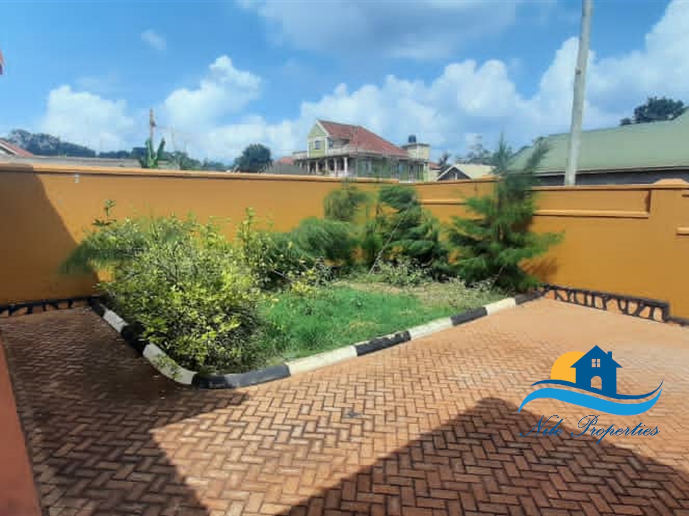 Bungalow for rent in Mpumudde Jinja