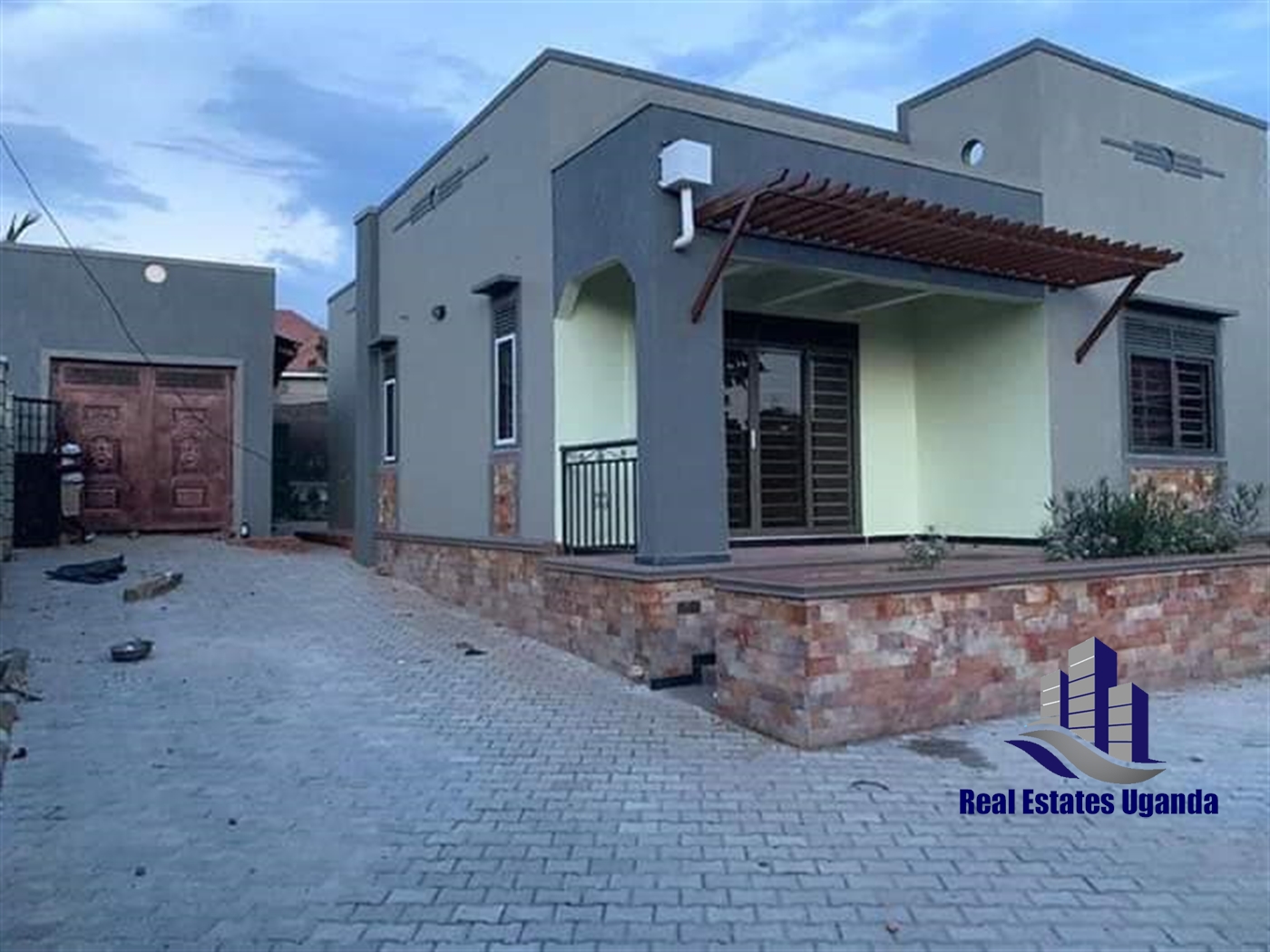 Villa for sale in Gayaza Wakiso