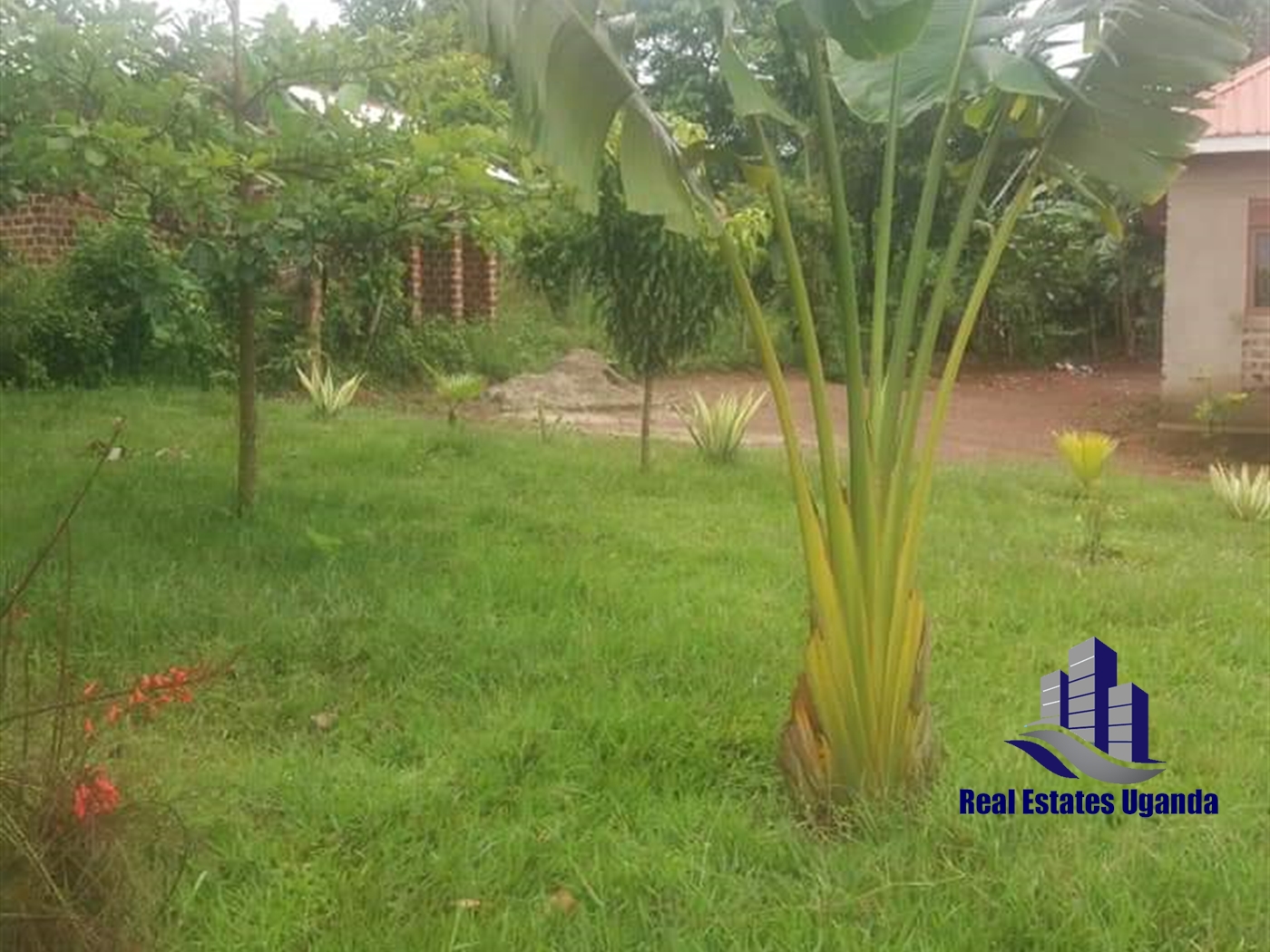 Bungalow for sale in Mukono Mukono