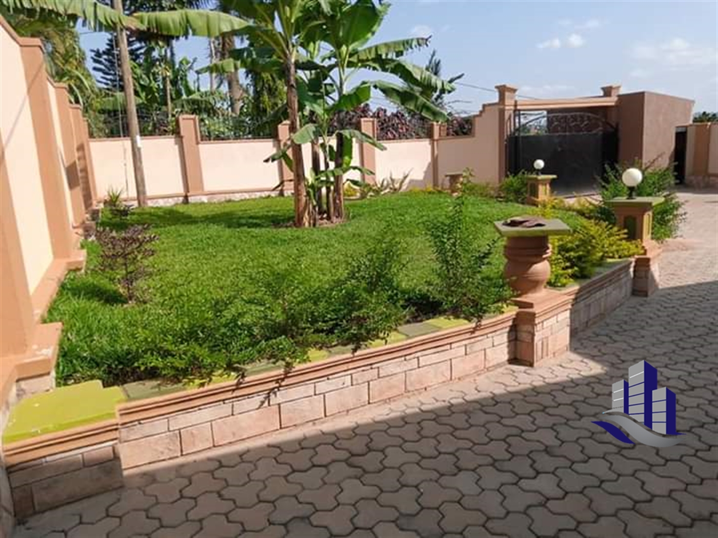 Bungalow for sale in Kira Wakiso