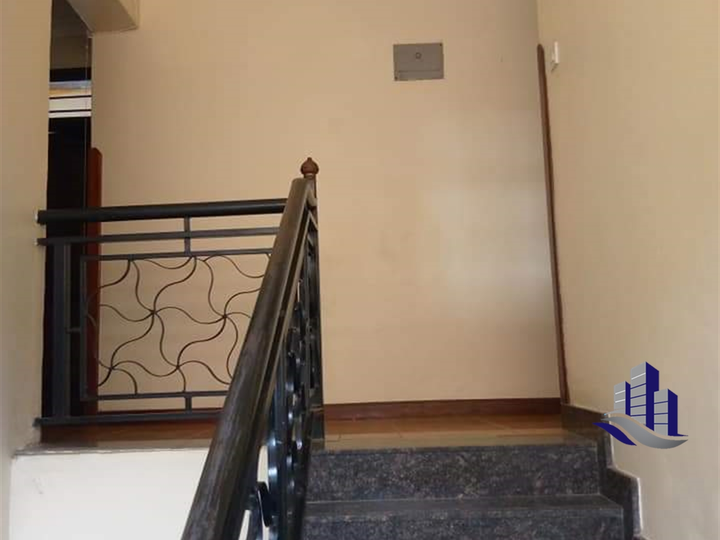 Storeyed house for rent in Muyenga Kampala