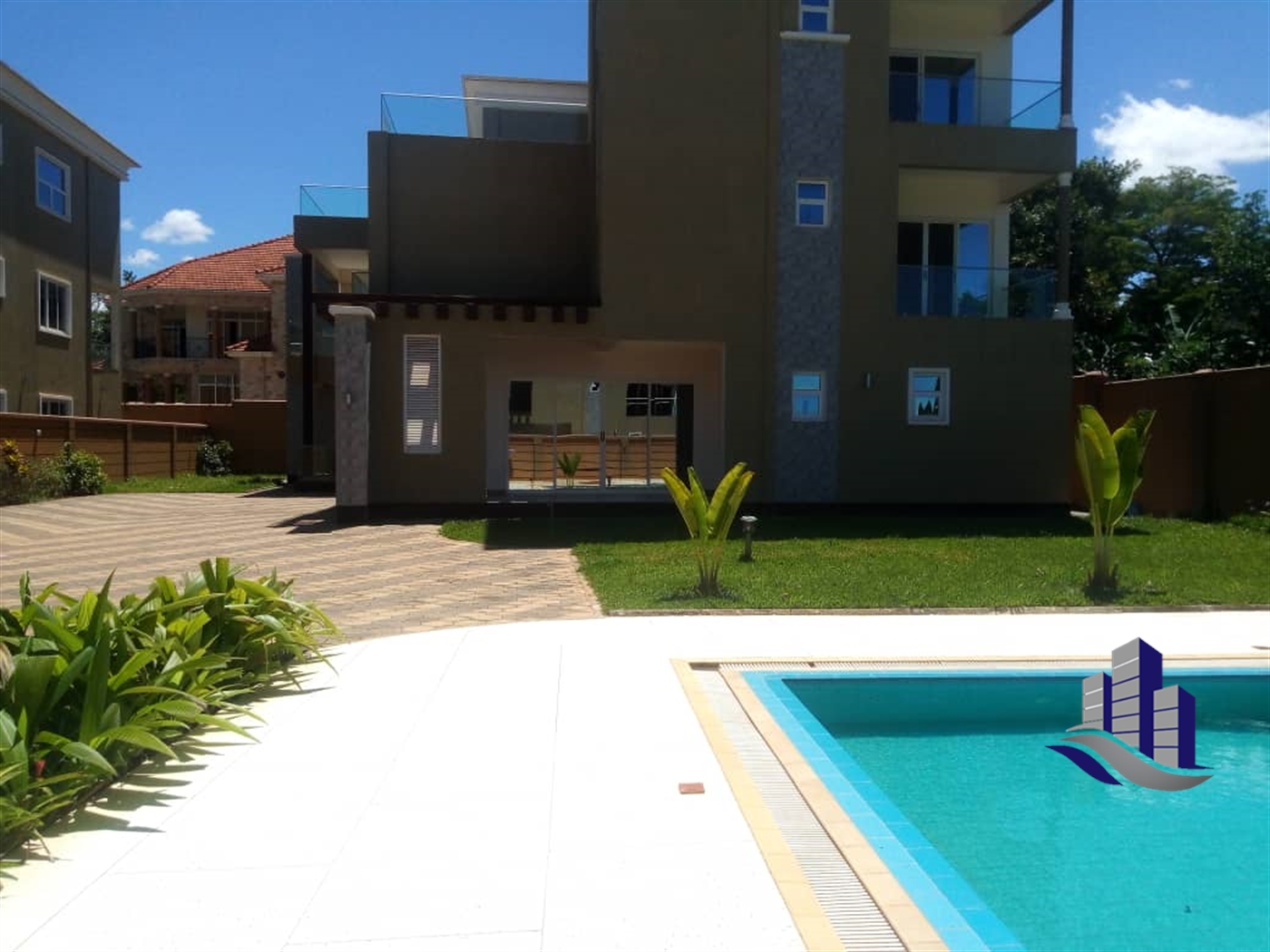 Villa for sale in Munyonyo Kampala